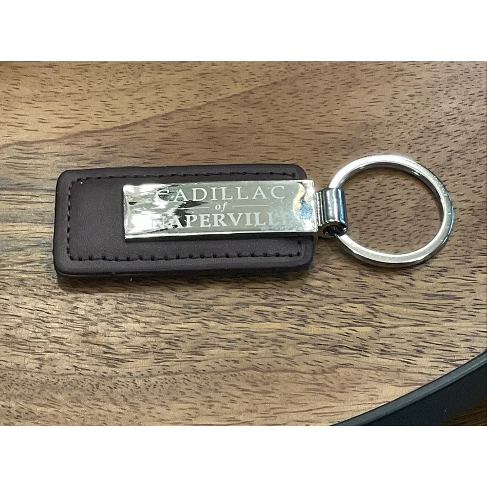 Classic Cadillac Metal & Leather Brown Souvenir Car Key Chain Naperville IL